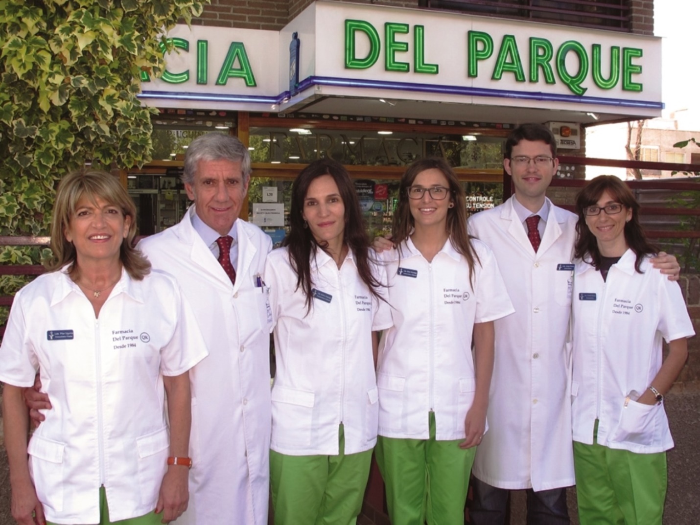 empleados de la farmacia